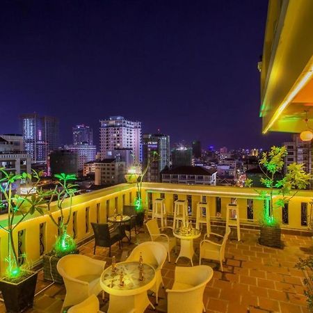 The Mou Hotel Phnom Penh Exterior foto